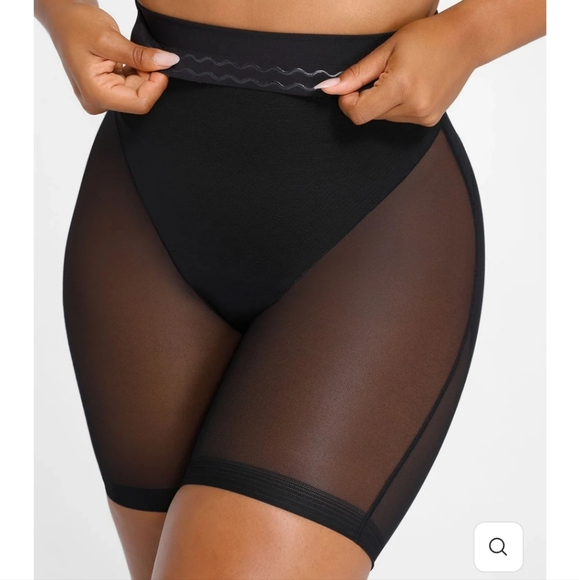 AirSlim® Black Mesh Smooth Butt-Lifting Shapewear - Picture 5 of 9